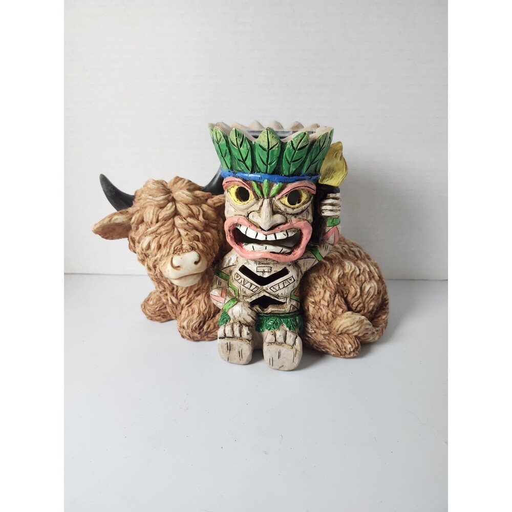 Tiki And Highland Cow Solar Light Decoration